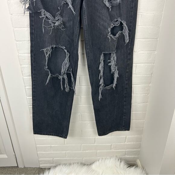 BDG Urban Ouffitters Black Distressed Baggy Boyfriend Jeans Size 28 - Picture 6 of 11